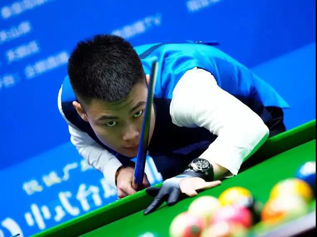 費爾南德斯 費爾南德斯