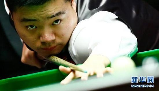 [图]莱昂纳多进球 上海海港主场战平青岛西海岸